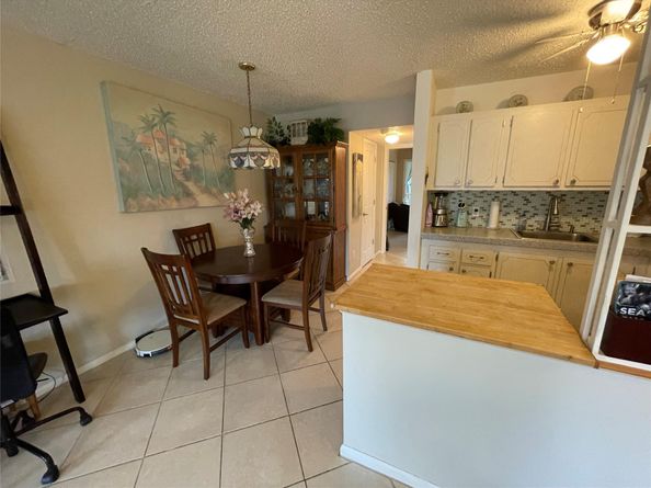 139 Oakridge J 139, Deerfield Beach FL 33442
