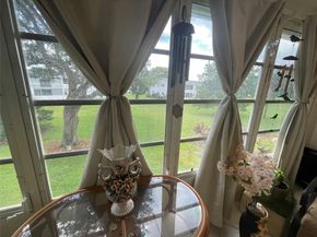 139 Oakridge J 139, Deerfield Beach FL 33442