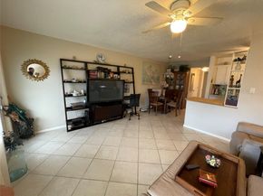 139 Oakridge J 139, Deerfield Beach FL 33442