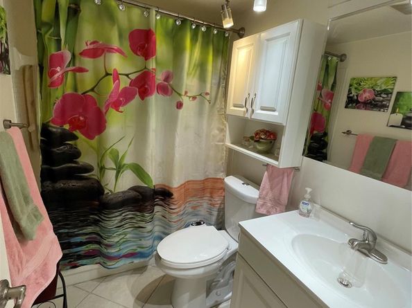 139 Oakridge J 139, Deerfield Beach FL 33442