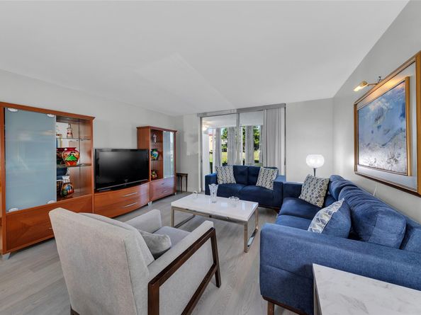 480 NW 76th Ave 107, Margate FL 33063