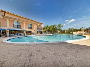 480 NW 76th Ave 107, Margate FL 33063