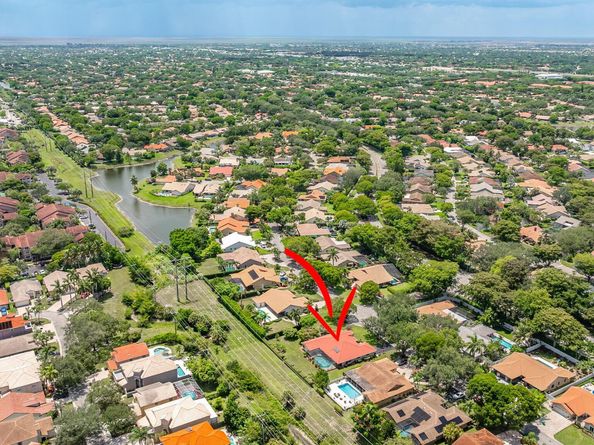 8584 NW 47th Drive, Coral Springs FL 33067