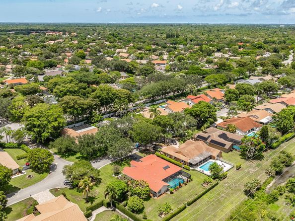 8584 NW 47th Drive, Coral Springs FL 33067