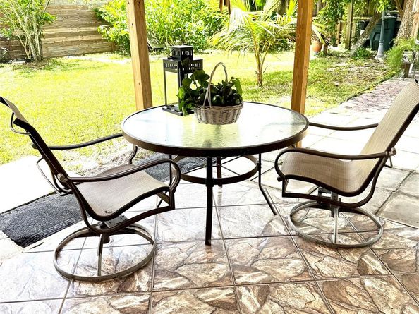 7140 Custer St, Hollywood FL 33024