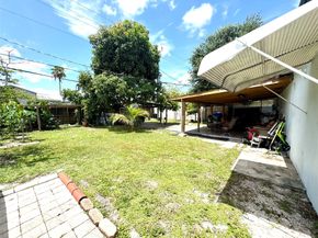 7140 Custer St, Hollywood FL 33024