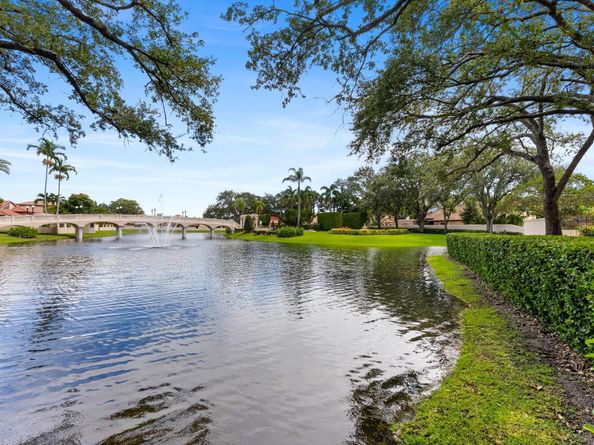 572 Deer Creek Via Genova, Deerfield Beach FL 33442