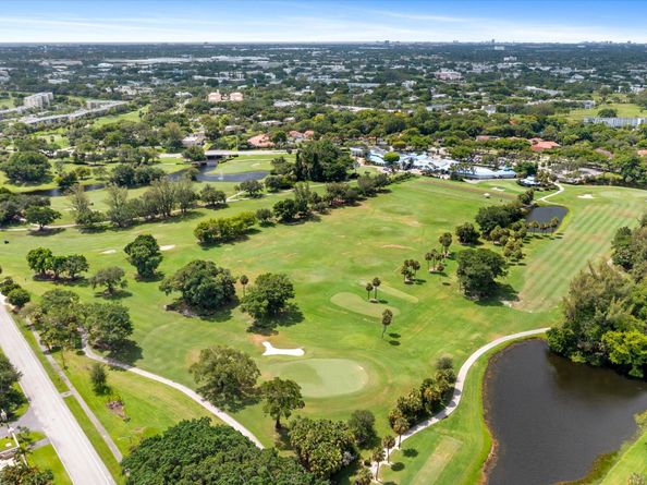 572 Deer Creek Via Genova, Deerfield Beach FL 33442