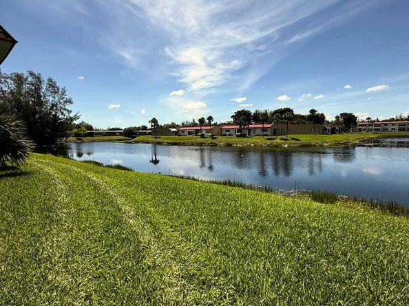 218 Lake Frances Drive, West Palm Beach FL 33411