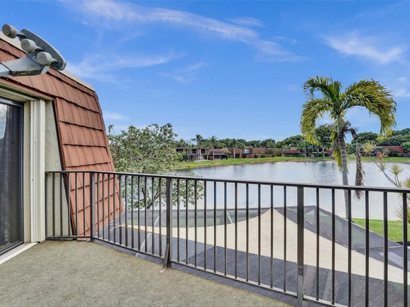 11884 SW 12th Pl 11884, Davie FL 33325