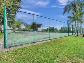 11884 SW 12th Pl 11884, Davie FL 33325