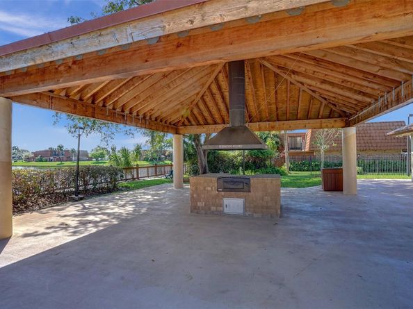 11884 SW 12th Pl 11884, Davie FL 33325