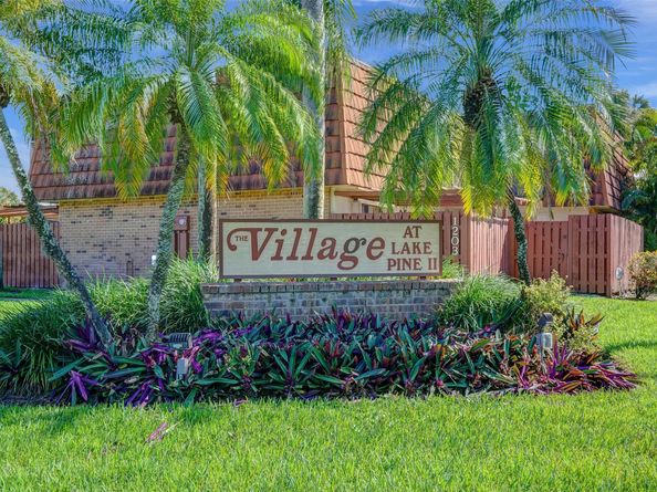 11884 SW 12th Pl 11884, Davie FL 33325