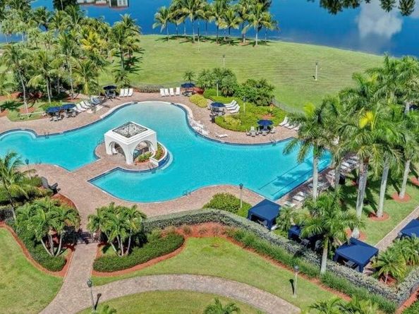2567 Treanor Terrace, Wellington FL 33414
