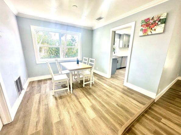 6921 SW 8TH St, North Lauderdale FL 33068