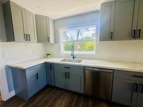 6921 SW 8TH St, North Lauderdale FL 33068