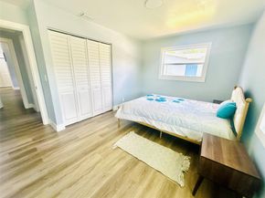 6921 SW 8TH St, North Lauderdale FL 33068