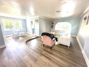 6921 SW 8TH St, North Lauderdale FL 33068