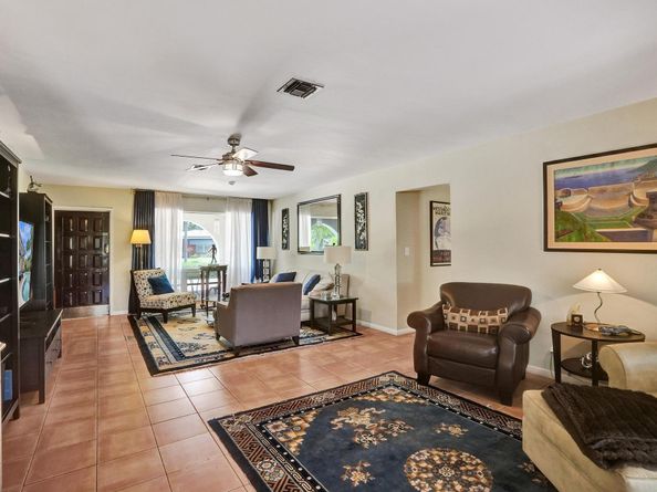 1866 NE 33rd St, Oakland Park FL 33306