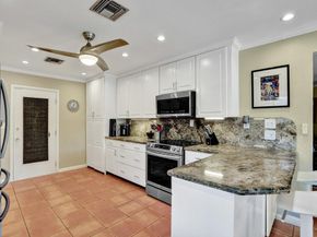 1866 NE 33rd St, Oakland Park FL 33306