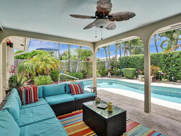 1866 NE 33rd St, Oakland Park FL 33306