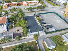3808 Broadway, West Palm Beach FL 33407
