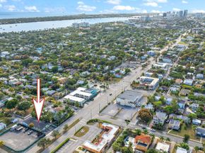 3808 Broadway, West Palm Beach FL 33407