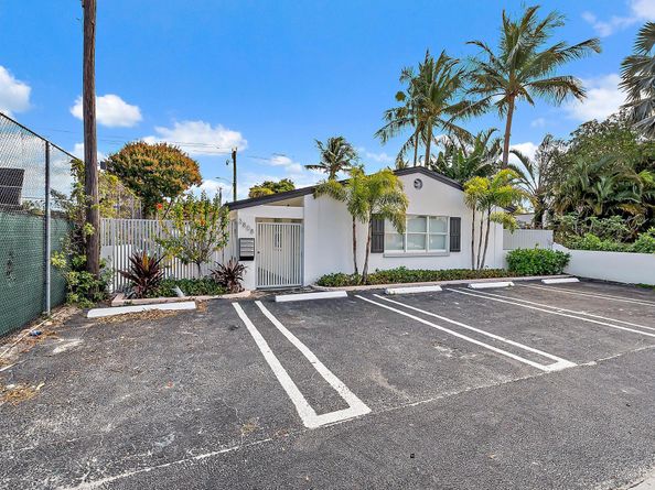 3808 Broadway, West Palm Beach FL 33407