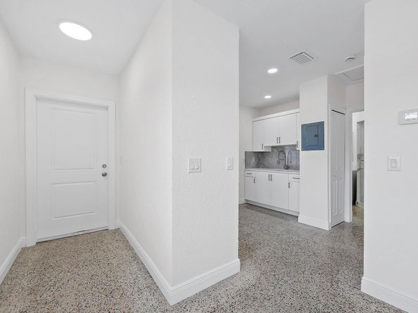3808 Broadway, West Palm Beach FL 33407