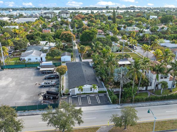 3808 Broadway, West Palm Beach FL 33407