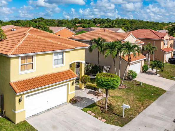 3385 Seabreeze Lane, Margate FL 33063