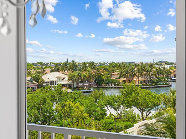 3210 S Ocean Boulevard 604, Highland Beach FL 33487