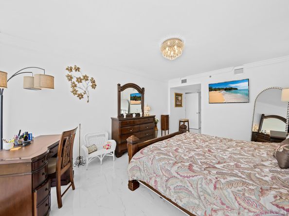 3210 S Ocean Boulevard 604, Highland Beach FL 33487