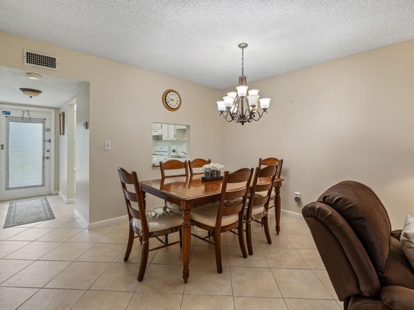 7360 NW 1st Street 208, Margate FL 33063