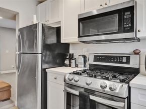 924 Mcintosh St, West Palm Beach FL 33405