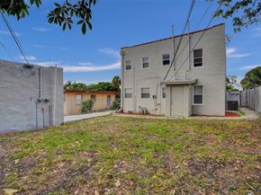 924 Mcintosh St, West Palm Beach FL 33405