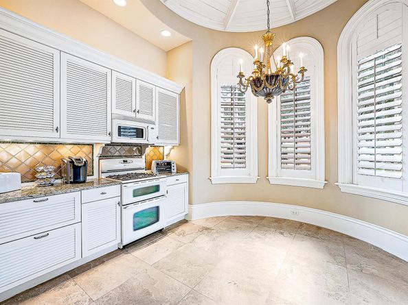 209 Commodore Drive, Jupiter FL 33477