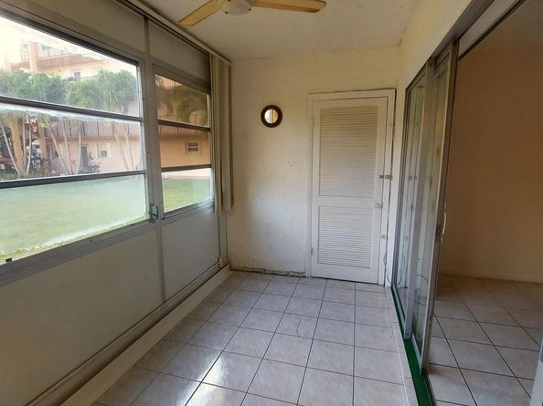 225 Bonnie Boulevard 106, Palm Springs FL 33461