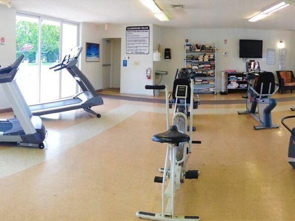 225 Bonnie Boulevard 106, Palm Springs FL 33461