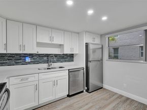 3100 Riverside Dr 109, Coral Springs FL 33065