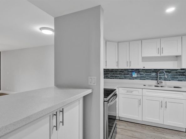3100 Riverside Dr 109, Coral Springs FL 33065