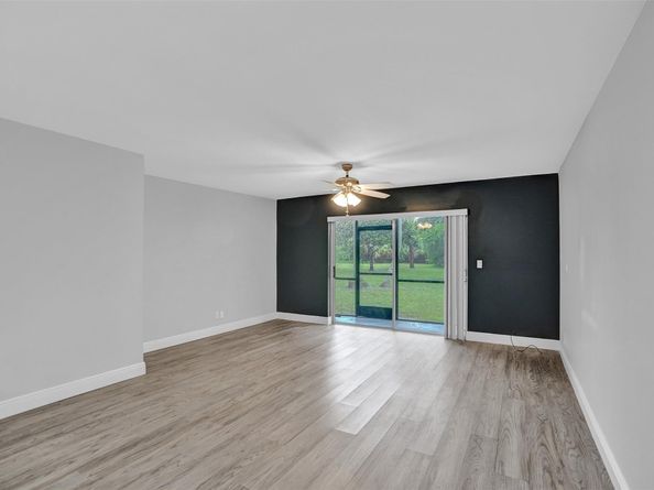 3100 Riverside Dr 109, Coral Springs FL 33065