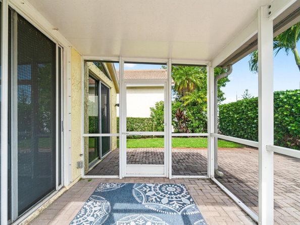 13917 Palm Grove Place, Palm Beach Gardens FL 33418