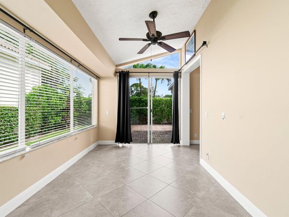 13917 Palm Grove Place, Palm Beach Gardens FL 33418
