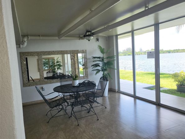 1075 NE Miami Gardens Dr 706, Miami FL 33179