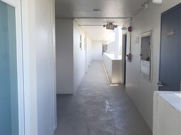1075 NE Miami Gardens Dr 706, Miami FL 33179