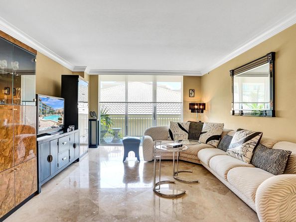99 SE Mizner Boulevard 802, Boca Raton FL 33432