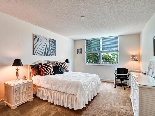 99 SE Mizner Boulevard 802, Boca Raton FL 33432