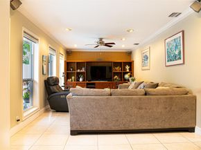 4131 Bayview Dr, Fort Lauderdale FL 33308