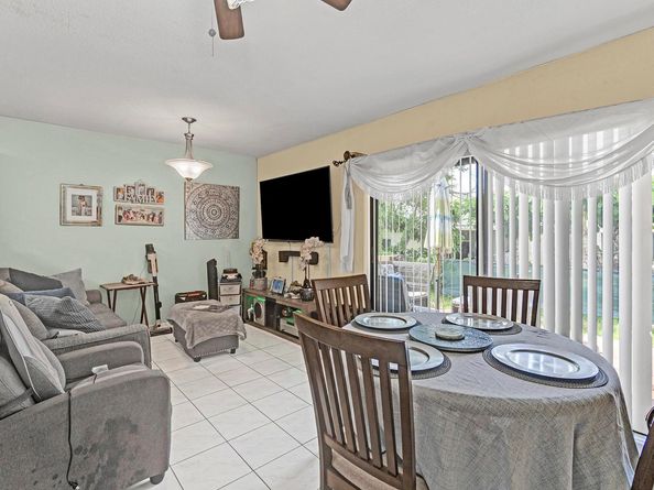 8160-8170 NW 40th St, Coral Springs FL 33065